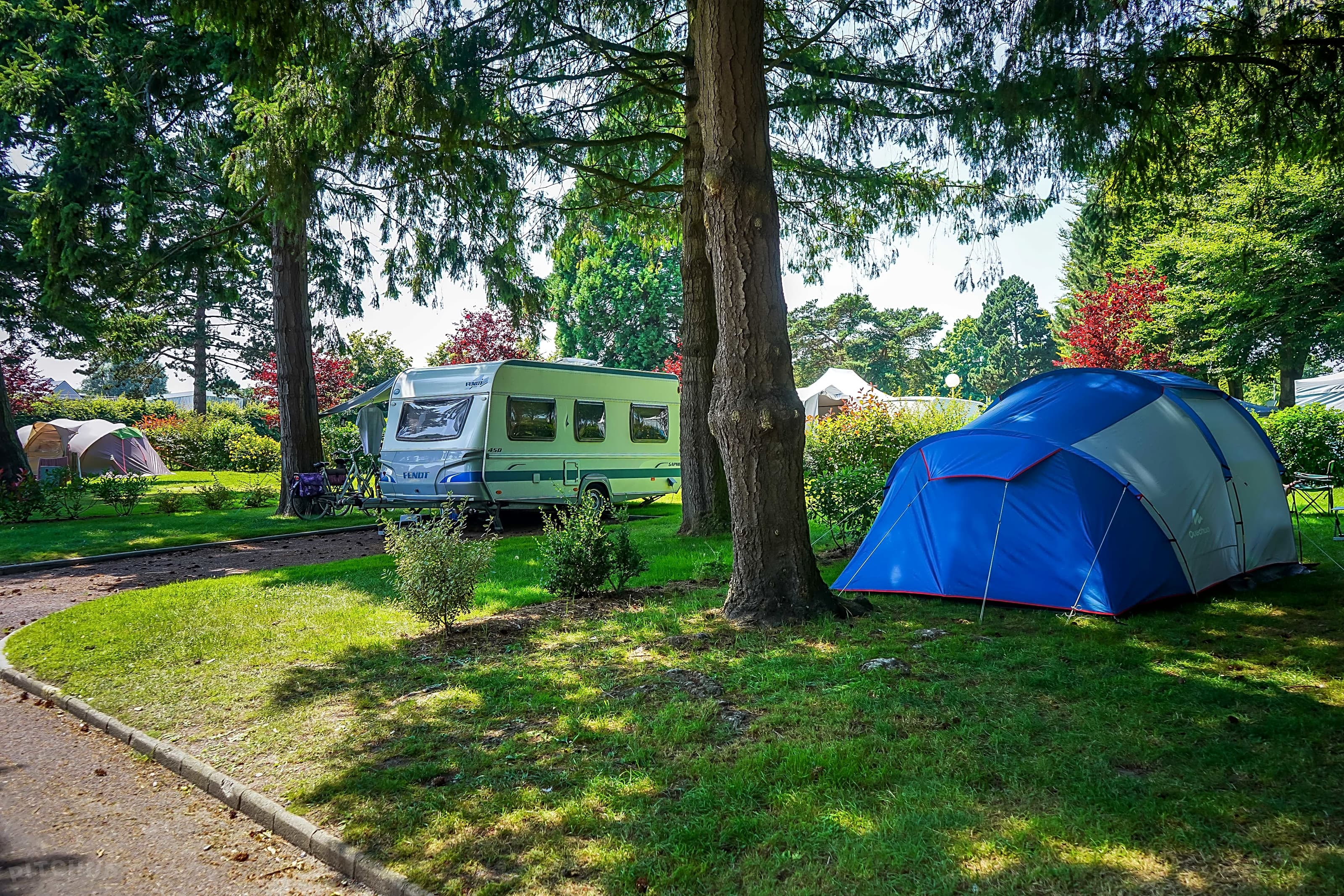 Top 10 des meilleurs campings en Normandie 2026 : le classement